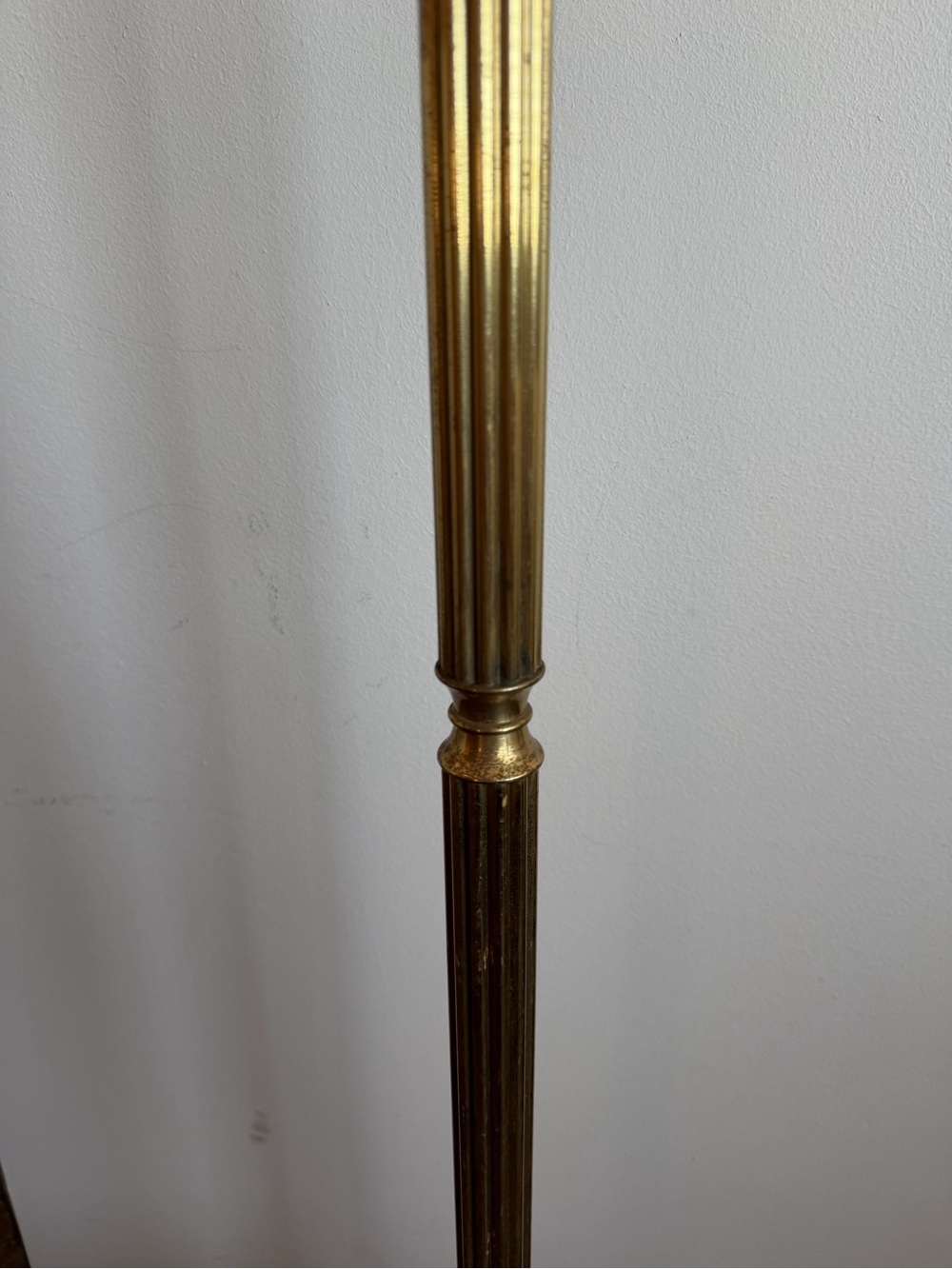 Vintage Solid Brass Pineapple Valet Stand Clothes Butler Hollywood Regency Heavy - Picture 6 of 16